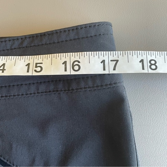 Athleta Dipper Crop pants Black sz 8 - Picture 13 of 16